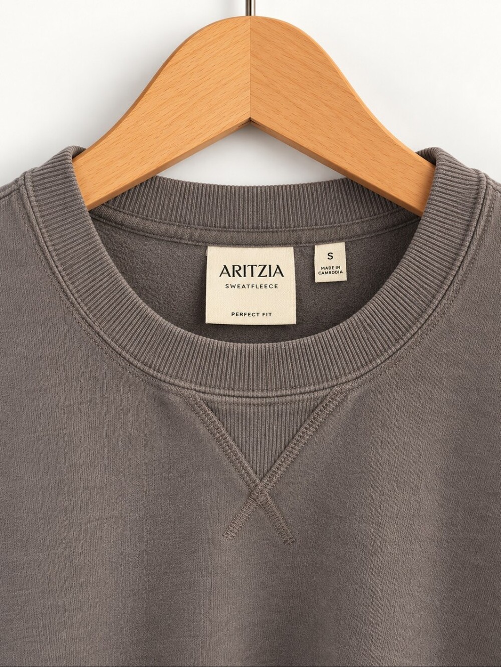 Aritzia Cropped Sweatfleece Crewneck Sweater - Size Small